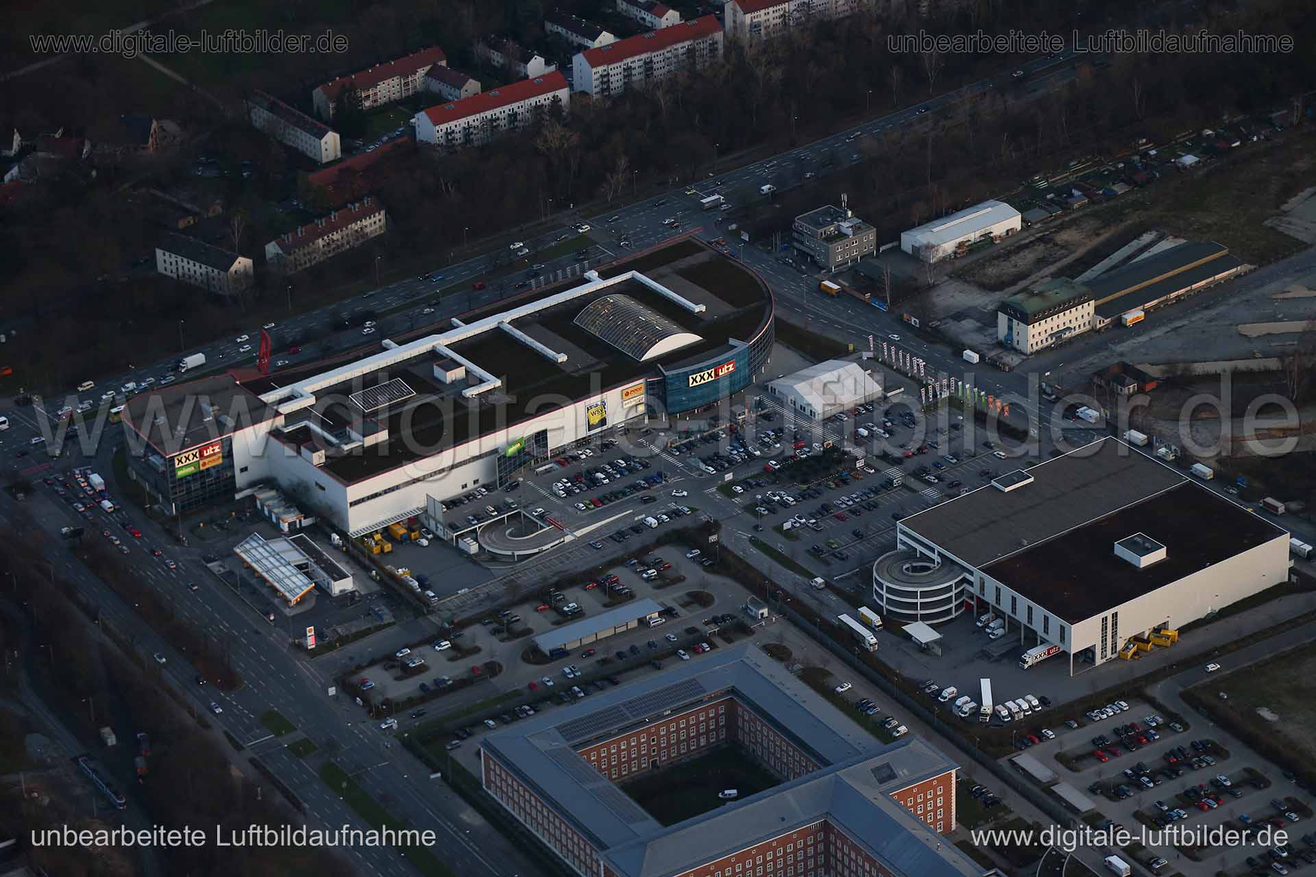 Luftaufnahme Möbelhaus XXXLutz in Nürnberg | Mittelfranken, Bayern