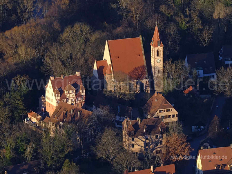 Titel: Mögeldorf, Bildnummer: f464651, Ort / Stadt: Nürnberg, (Land)Kreis: kreisfreie Stadt Nürnberg, Regierungsbezirk: Mittelfranken, Bundesland: Bayern, Aufnahmedatum: 21.12.2021, Schlagwörter: Luftbild, Luftbilder, Luftbildfotografie, Luftaufnahme, Luftbildaufnahme, Luftfoto, Luftbildarchiv, Luftbildsuche, Vogelperspektive, Vogelansicht, Deutschland, 90480, Nürnberg, 90482, 90491, Mögeldorf, Bussardweg, Egelsbachweg, Laufamholzstraße, Weißer Weg, Flußstraße, Freiligrathstraße, Ziegenstraße, B