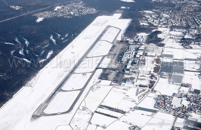 Luftaufnahme Nürnberger Flughafen in Nürnberg | Mittelfranken, Bayern