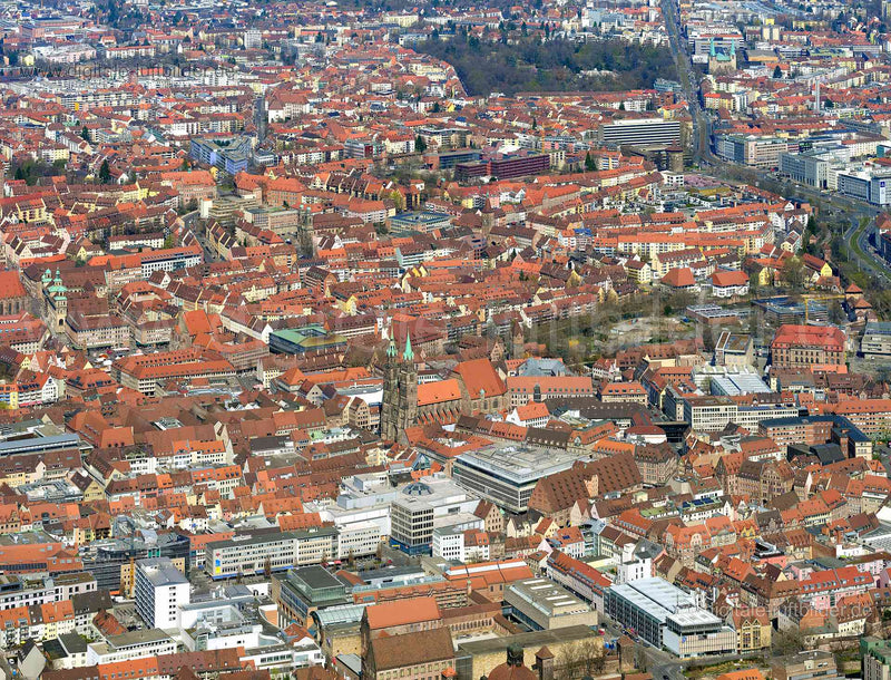 Luftaufnahme östliche Altstadt in Nürnberg | Mittelfranken, Bayern