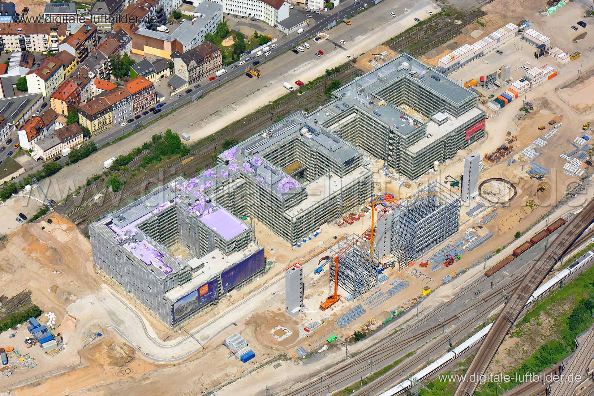 Titel: Orange Campus, Bildnummer: n295060, Ort / Stadt: Nürnberg, (Land)Kreis: kreisfreie Stadt Nürnberg, Regierungsbezirk: Mittelfranken, Bundesland: Bayern, Aufnahmedatum: 02.06.2019, Schlagwörter: Luftbild, Luftbilder, Luftbildfotografie, Luftaufnahme, Luftbildaufnahme, Luftfoto, Vogelperspektive, Vogelansicht, Deutschland, Schräg- und Senkrecht-Luftaufnahmen, Orthofotografie, 90443, Zufuhrstraße, Kohlenhofstraße, Gartenstraße, Schanzäckerstraße, Dammstraße, Leonhardstraße, Gostenhofer Haupts