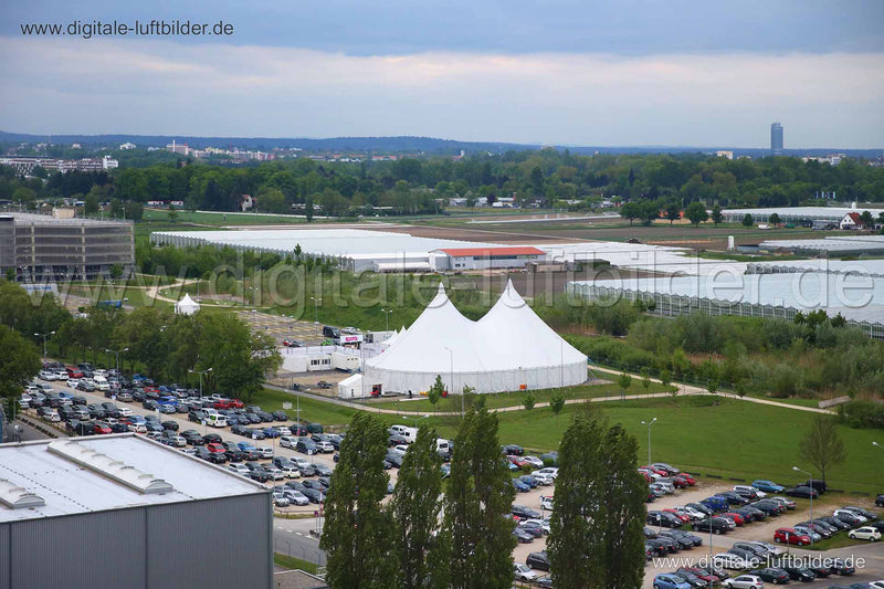 Luftaufnahme Public Viewing am Flughafen in Nürnberg | Mittelfranken, Bayern