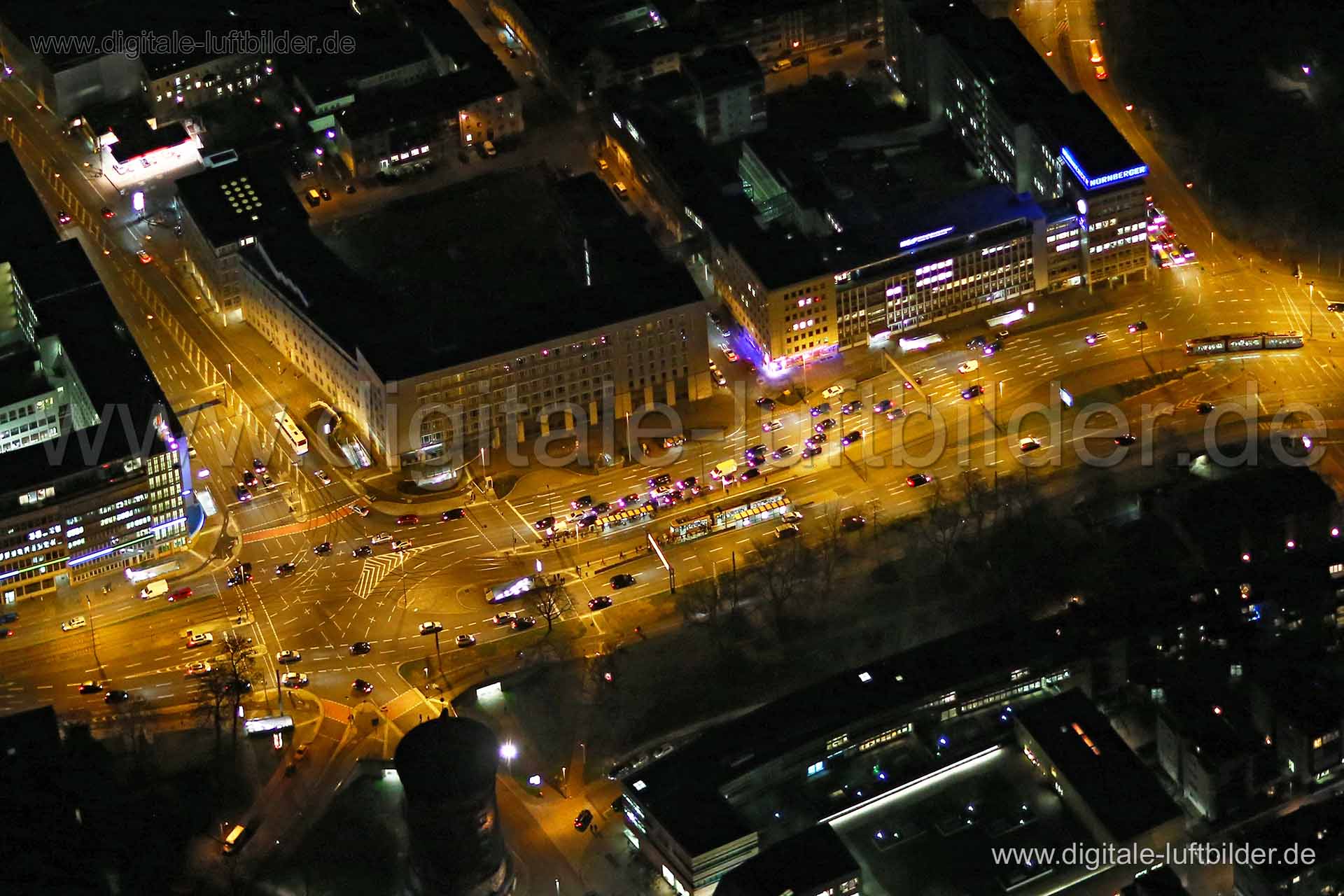 Titel: Rathenauplatz, Bildnummer: bb86850, Ort / Stadt: Nürnberg, (Land)Kreis: kreisfreie Stadt Nürnberg, Regierungsbezirk: Mittelfranken, Bundesland: Bayern, Aufnahmedatum: 22.12.2015, Schlagwörter: Luftbild, Luftbilder, Luftbildfotografie, Luftaufnahme, Luftbildaufnahme, Luftfoto, Vogelperspektive, Vogelansicht, Deutschland, Schräg- und Senkrecht-Luftaufnahmen, Orthofotografie, Rathenauplatz, Sulzbacher Straße, Äußere-Cramer-Klett-Straße, Gewerbeflächen & Gewerbeimmobilien, Monat: Dezember, Ja