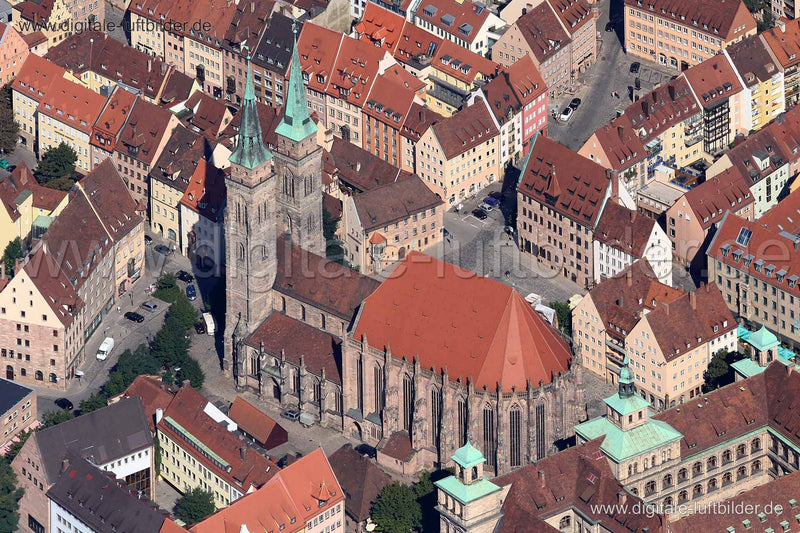 Luftaufnahme Sebalduskirche in Nürnberg | Mittelfranken, Bayern
