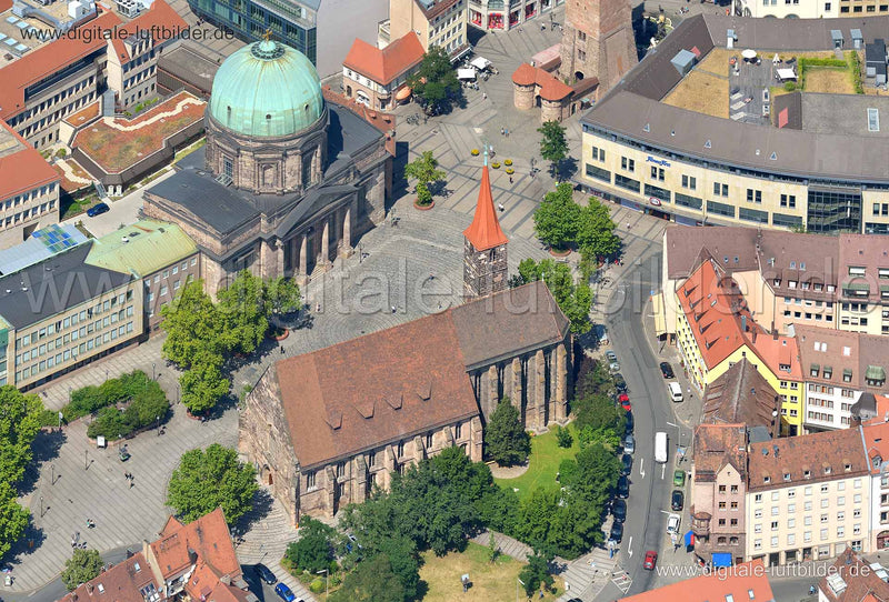 Luftaufnahme St. Jakobskirche in Nürnberg | Mittelfranken, Bayern