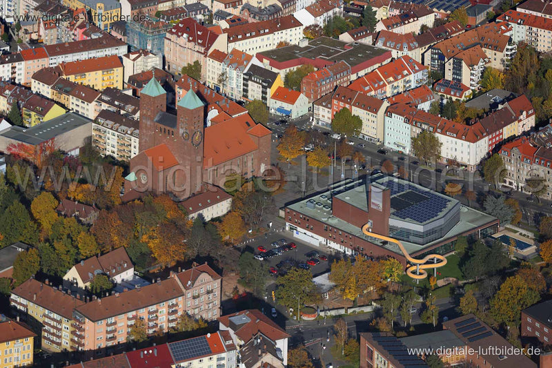 Luftaufnahme Südbad & Gustav Adolf Gedächtniskirche in Nürnberg | Mittelfranken, Bayern
