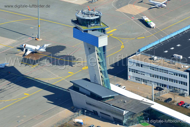 Luftaufnahme Tower Flughafen in Nürnberg | Mittelfranken, Bayern
