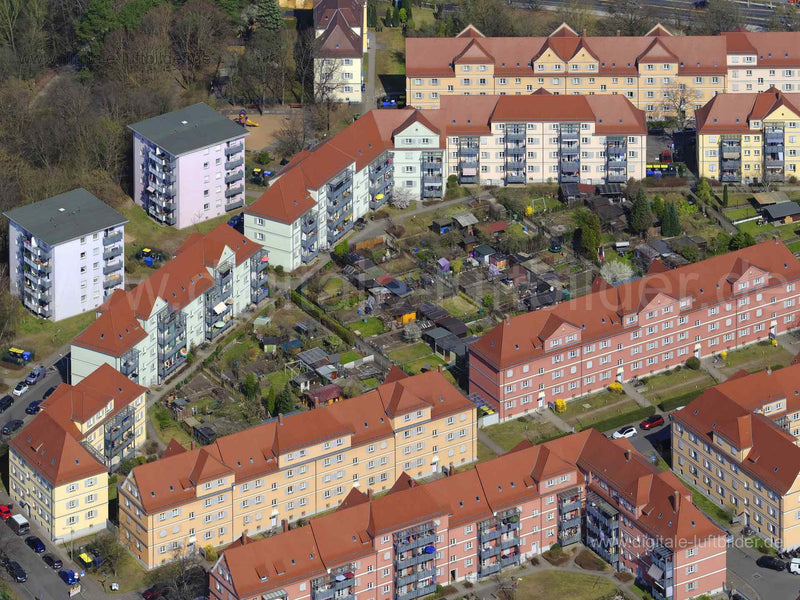 Titel: Wagenseilstraße, Bildnummer: f472071, Ort / Stadt: Nürnberg, (Land)Kreis: kreisfreie Stadt Nürnberg, Regierungsbezirk: Mittelfranken, Bundesland: Bayern, Aufnahmedatum: 28.03.2022, Schlagwörter: Luftbild, Luftbilder, Luftbildfotografie, Luftaufnahme, Luftbildaufnahme, Luftfoto, Vogelperspektive, Vogelansicht, Deutschland, Wagenseilstraße, Monat: März, Jahreszeit: Frühling, Tageszeit: Mittag / Nachmittag, Jahr: 2022, Flug ID: 20220328, Bildstatus: farblich angepasst, Bildabmessung: 6522 x