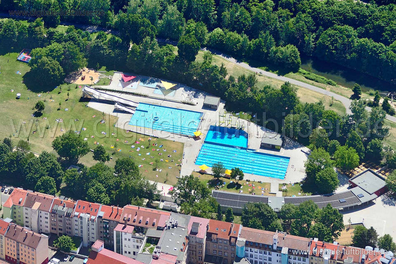 Luftaufnahme Westbad in Nürnberg | Mittelfranken, Bayern