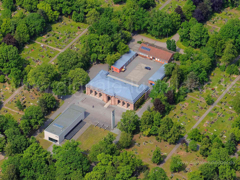 Luftbild - Westfriedhof, Ort: Nürnberg, Tags: Westfriedhof, Friedhof, Alte Aussegnungshalle, Neue Trauerhalle, , , , Adelg...