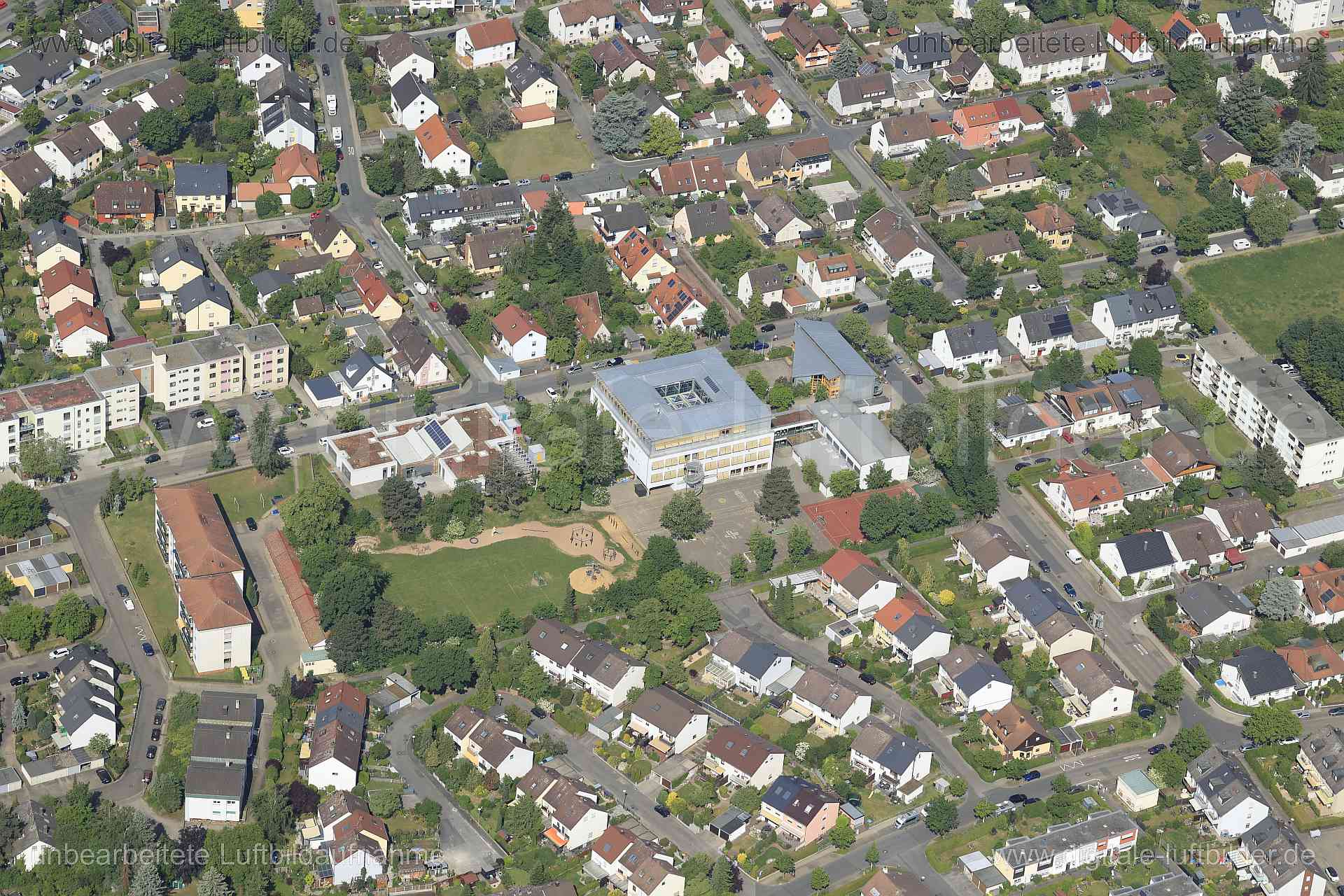 Luftaufnahme Grundschule Altenberg in Oberasbach | Mittelfranken, Bayern