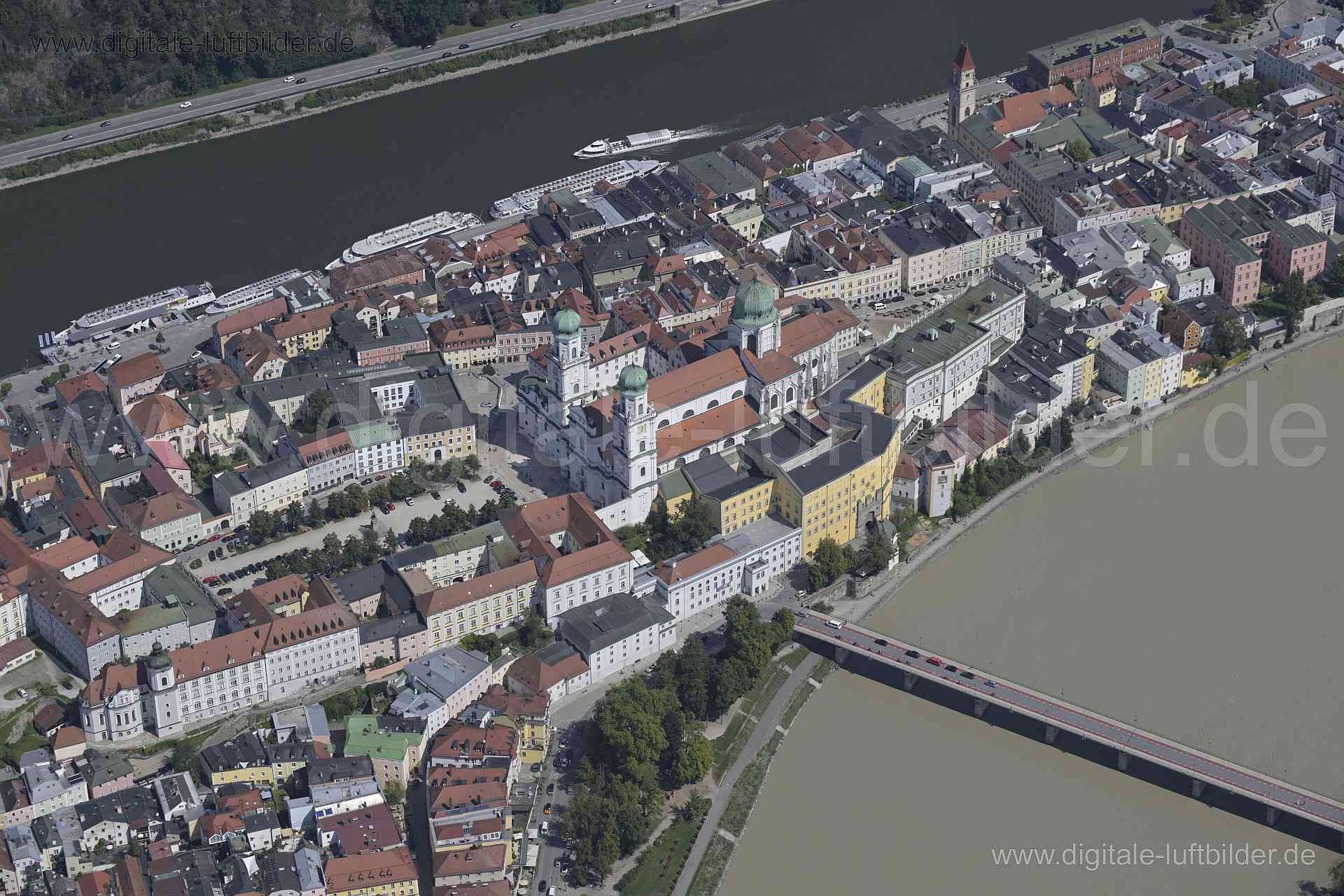 Luftaufnahme Alstadt Passau in Passau | Niederbayern, Bayern
