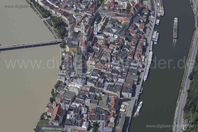 Luftaufnahme Altstadt Passau in Passau | Niederbayern, Bayern