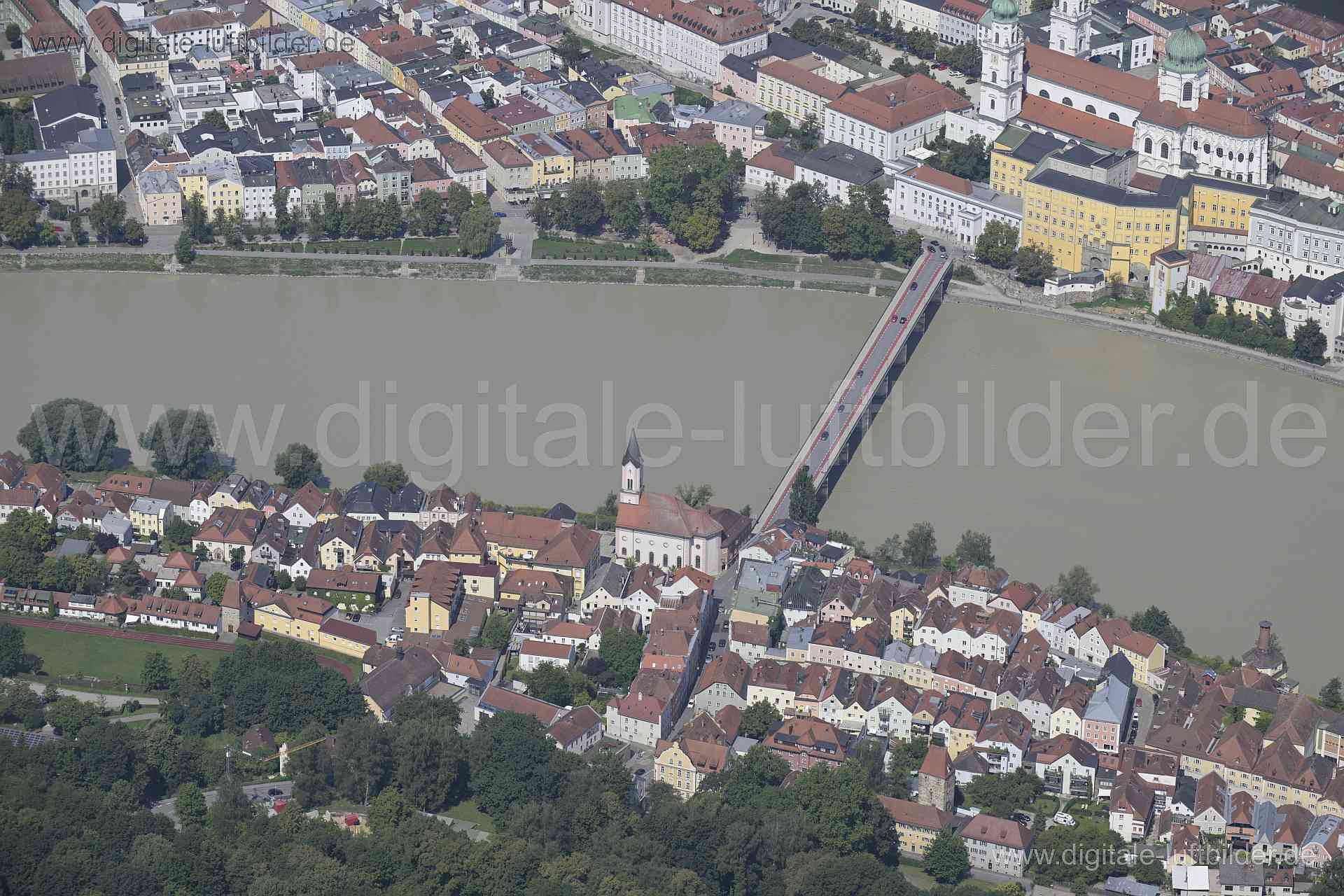 Luftaufnahme Innstadt Passau in Passau | Niederbayern, Bayern