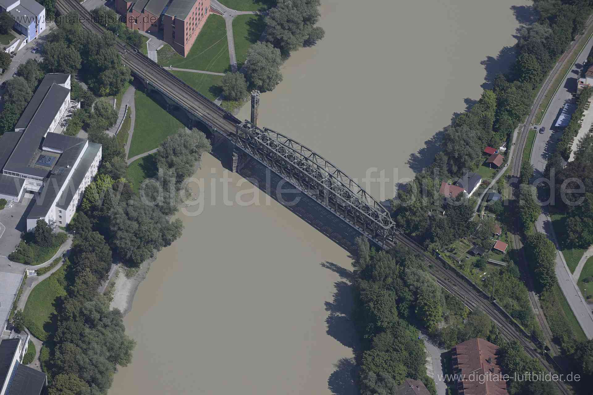 Luftaufnahme Kaiserin-Elisabeth-Brücke in Passau | Niederbayern, Bayern