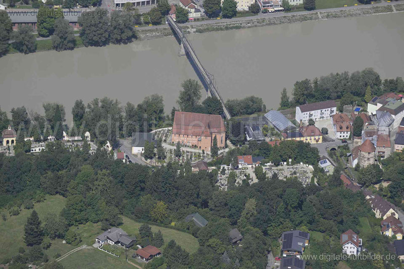 Luftaufnahme Sankt Severin Kirche in Passau | Niederbayern, Bayern
