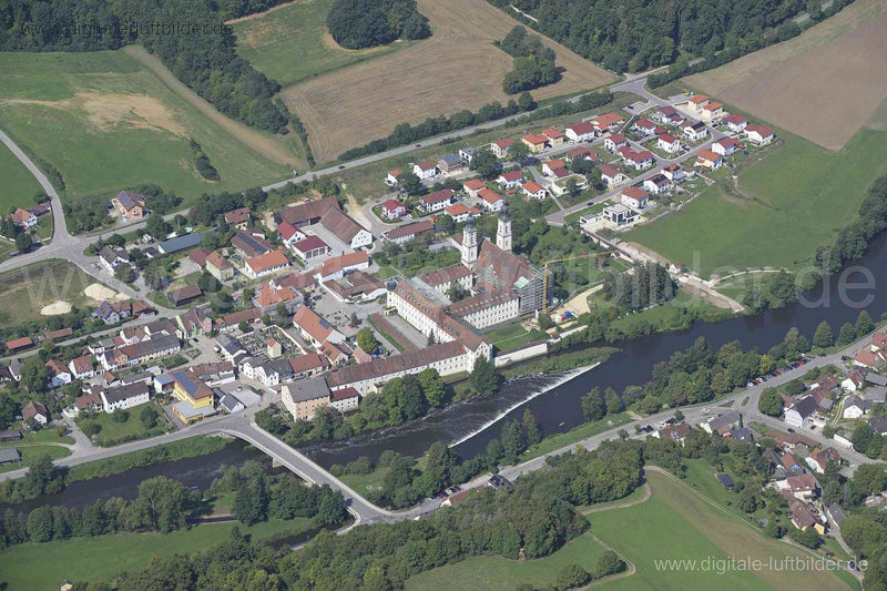 Luftaufnahme Kloster Pielenhofen in Pielenhofen | Oberpfalz, Bayern