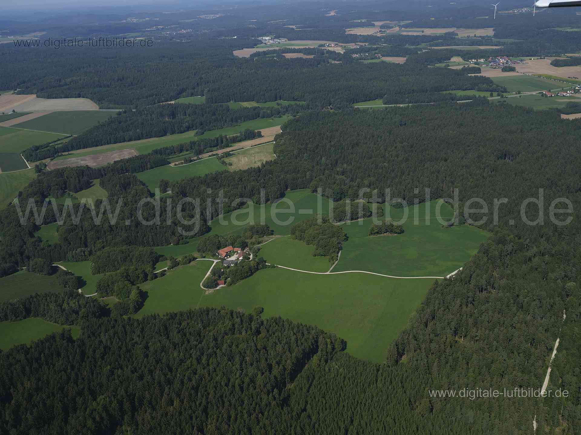 Luftaufnahme Bräunertshof in Pilsach | Oberpfalz, Bayern