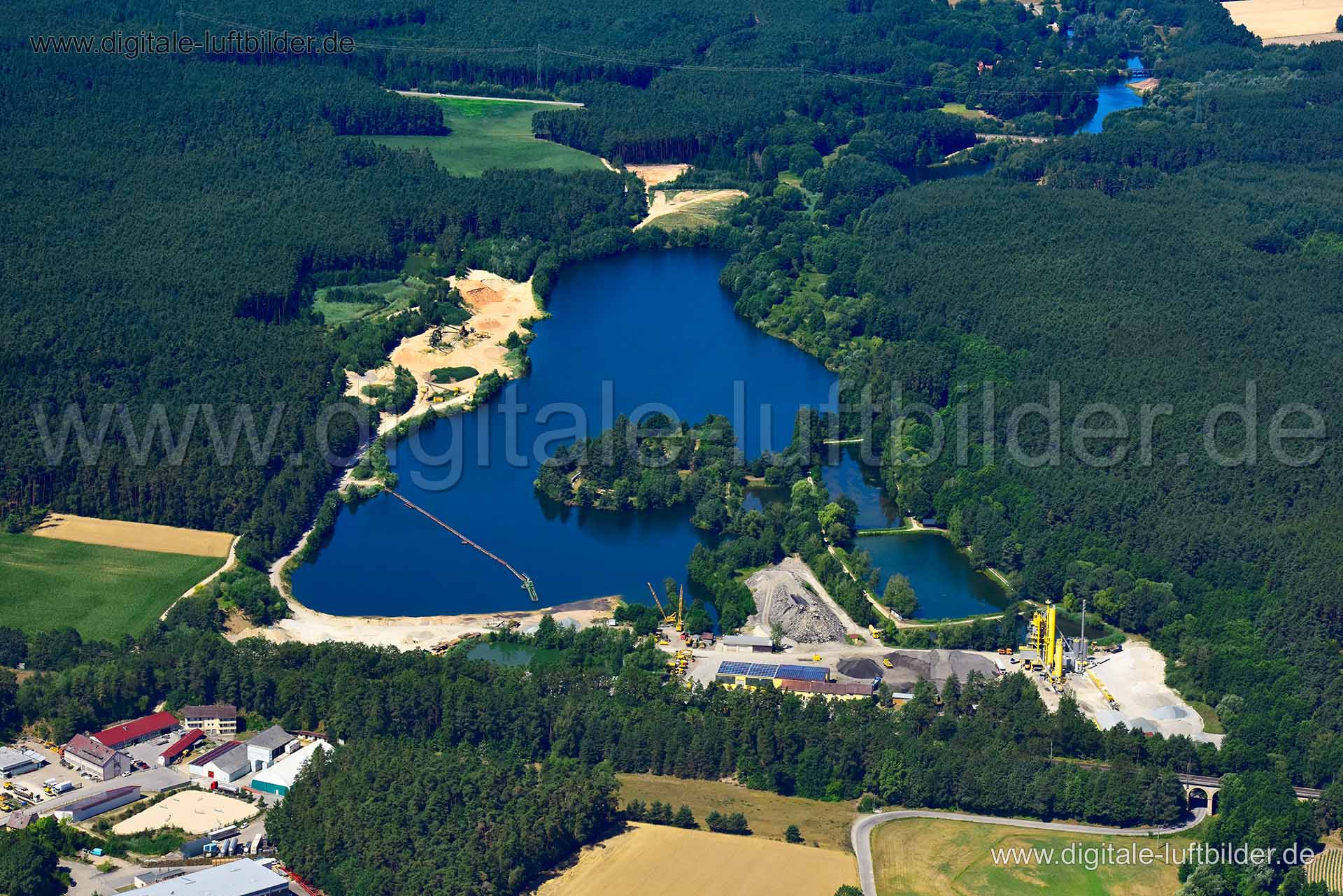 Luftaufnahme Heiligenwaldsee in Pleinfeld | Mittelfranken, Bayern