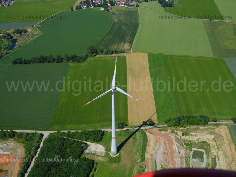 Luftaufnahme Windrad bei Pullhausen in Pullhausen | Oberbayern, Bayern