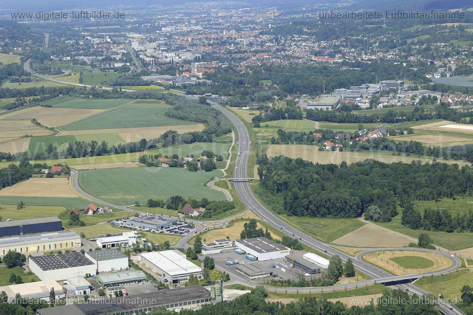 Luftaufnahme Bundesstraße B30 in Ravensburg | Raensburg, Baden-Württemberg
