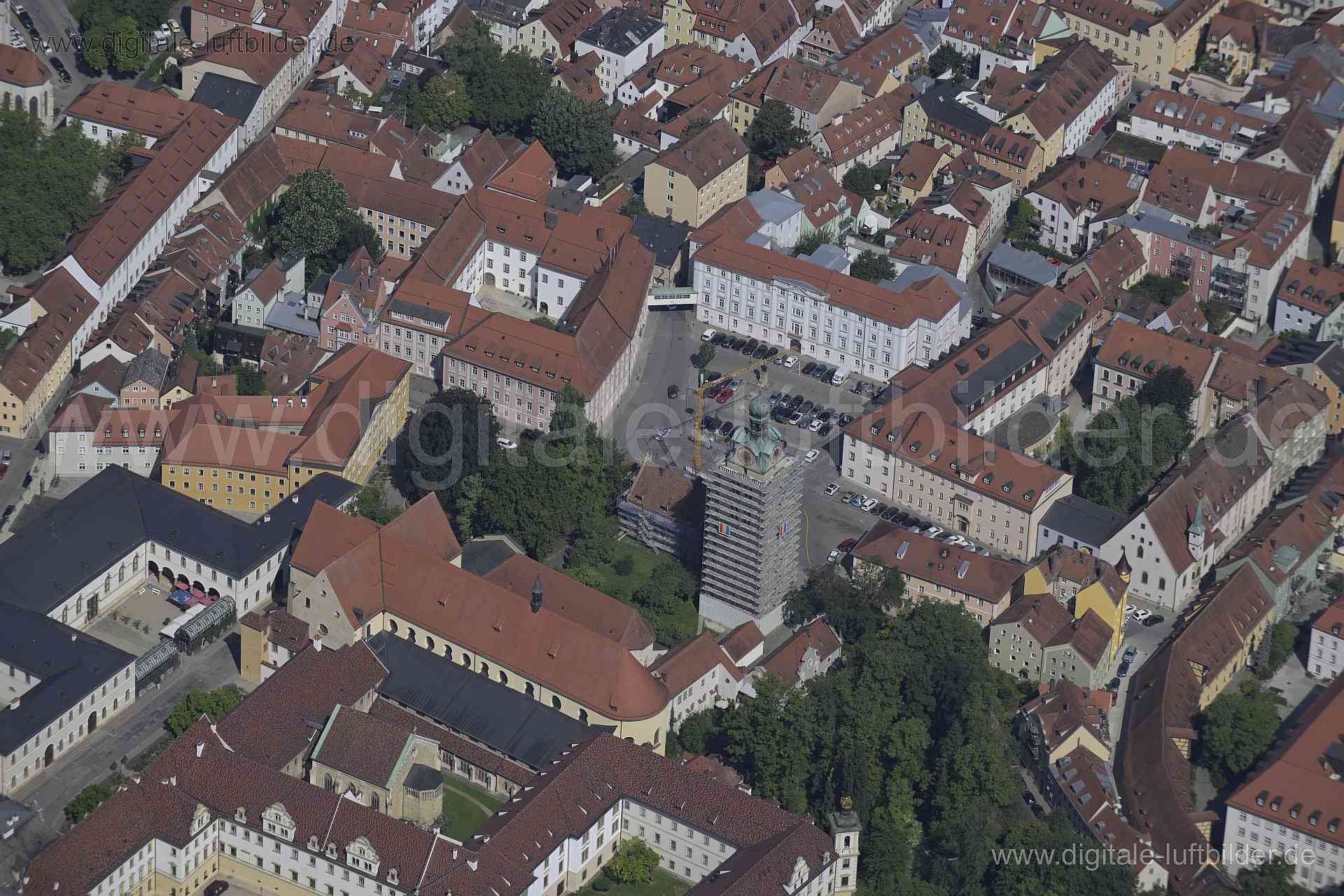 Luftaufnahme Emmeramsplatz in Regensburg | Oberpfalz, Bayern