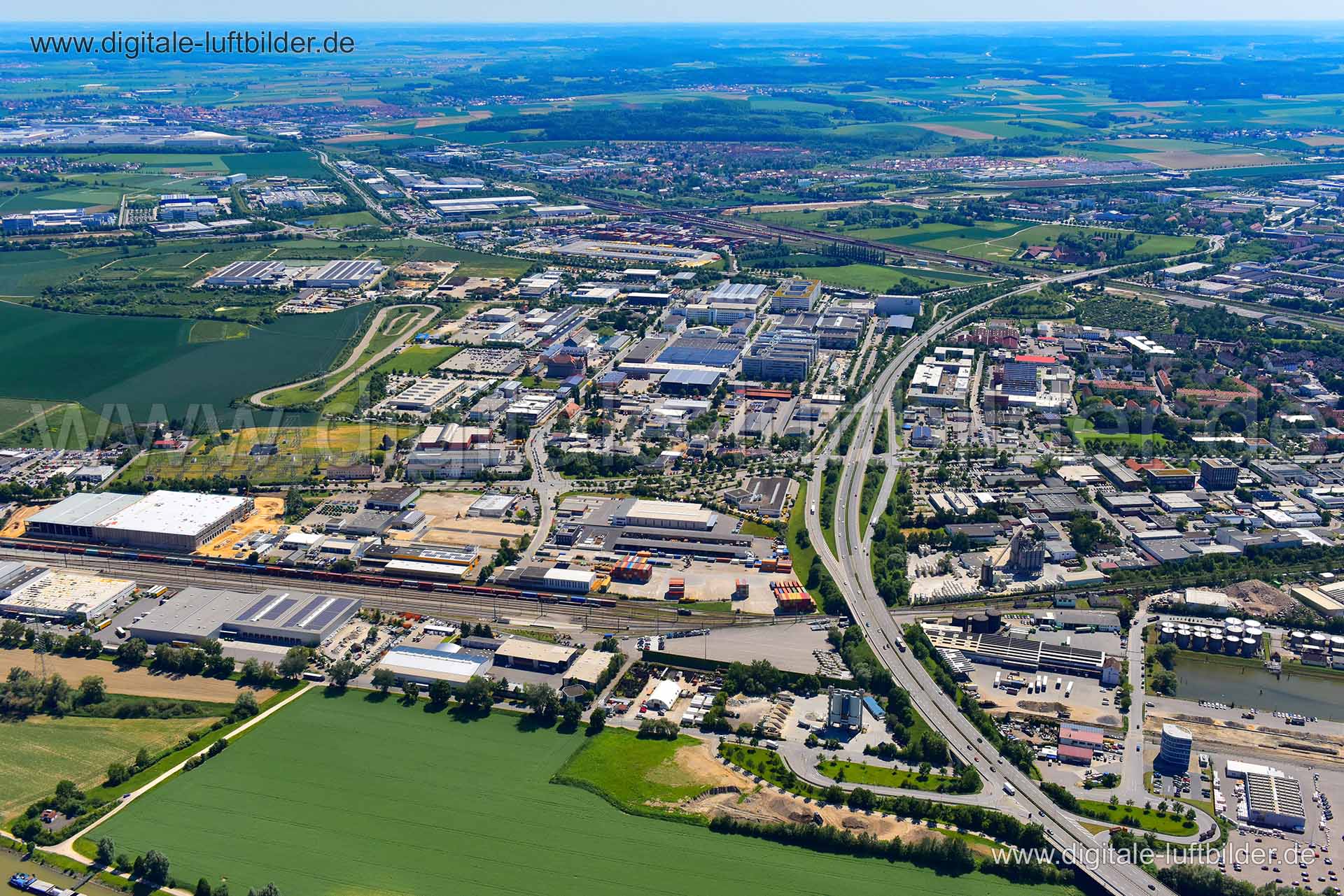 Luftaufnahme Gewerbegebiet in Regensburg | Oberpfalz, Bayern