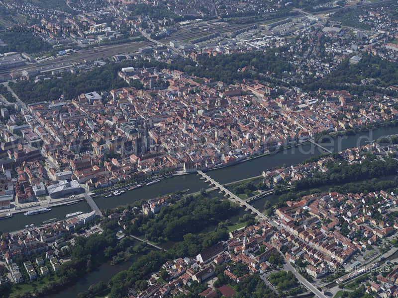 Luftaufnahme Regensburg in Regensburg | Oberpfalz, Bayern