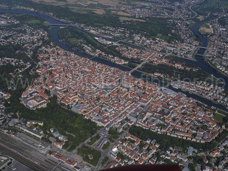 Luftaufnahme Regensburg in Regensburg | Oberpfalz, Bayern