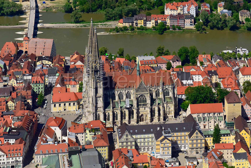 Luftaufnahme Regensburg in Regensburg | Oberpfalz, Bayern