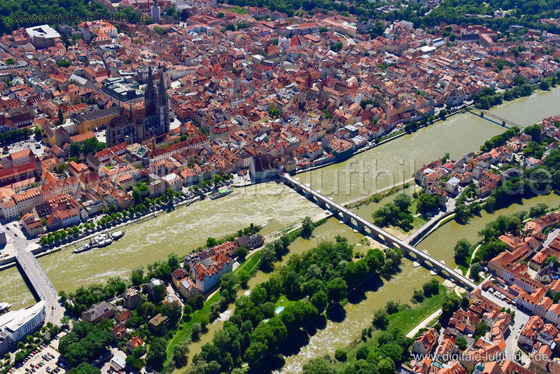 Luftaufnahme Regensburg in Regensburg | Oberpfalz, Bayern