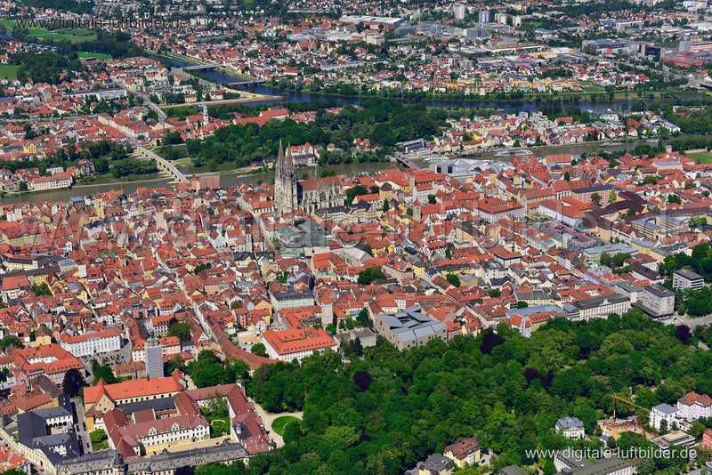 Luftaufnahme Regensburg in Regensburg | Oberpfalz, Bayern