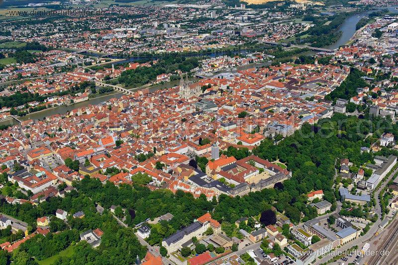 Luftaufnahme Regensburg in Regensburg | Oberpfalz, Bayern