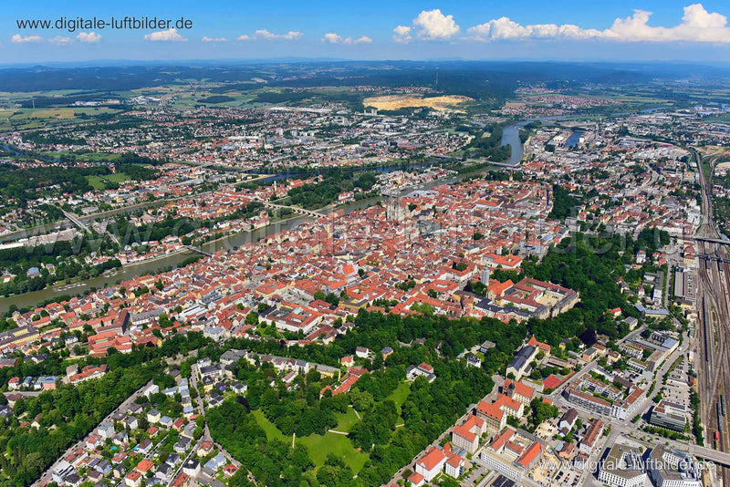 Luftaufnahme Regensburg in Regensburg | Oberpfalz, Bayern
