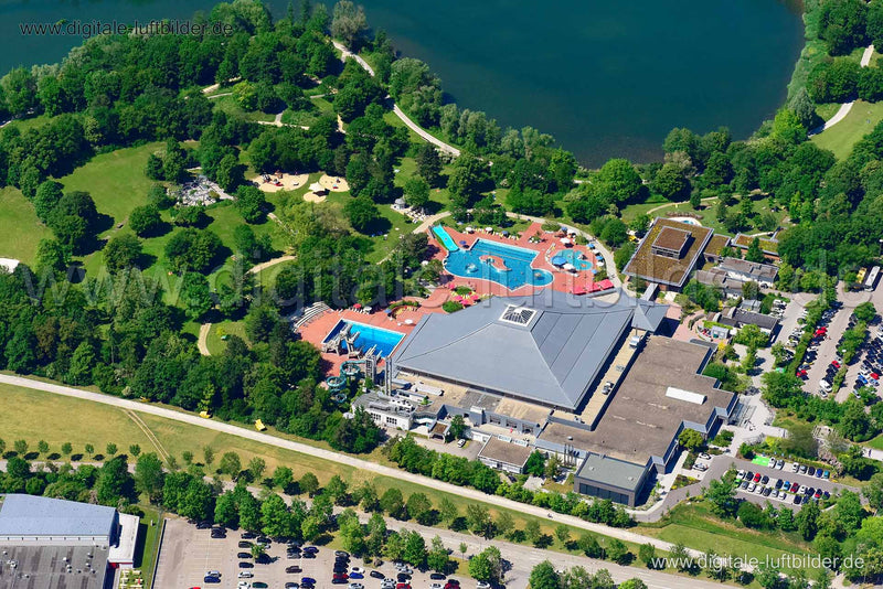 Luftaufnahme Schwimmbad in Regensburg | Oberpfalz, Bayern