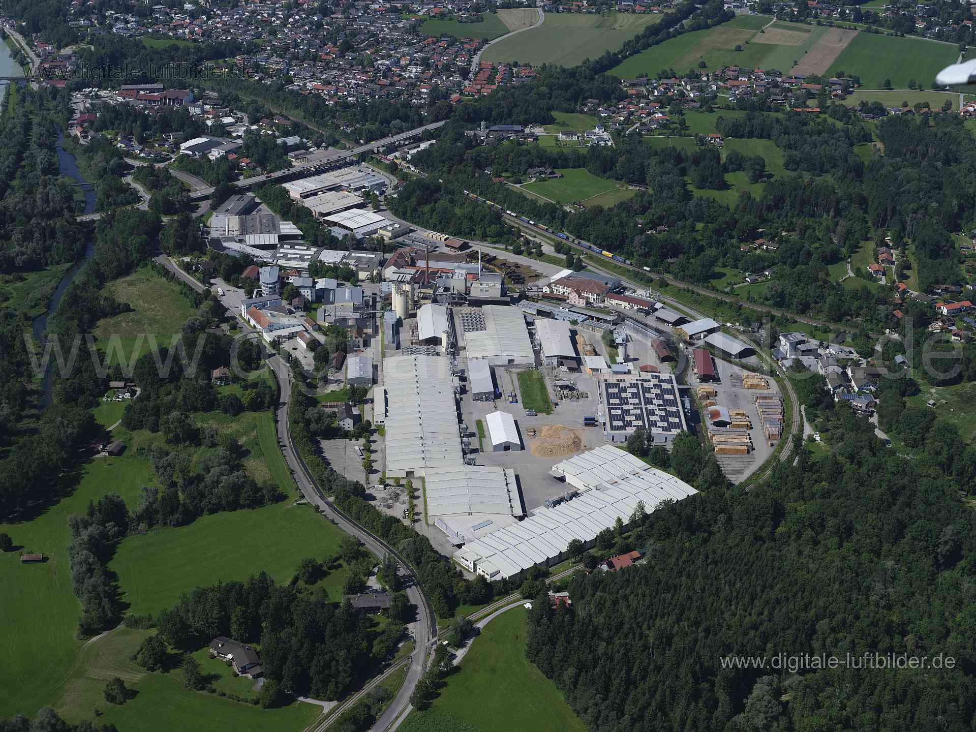 Luftaufnahme Hamberger Industriewerke in Rosenheim | Oberbayern, Bayern