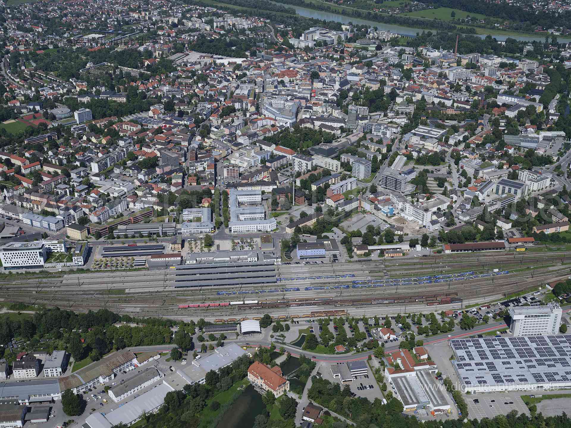 Luftaufnahme Hauptbahnhof Rosenheim in Rosenheim | Oberbayern, Bayern