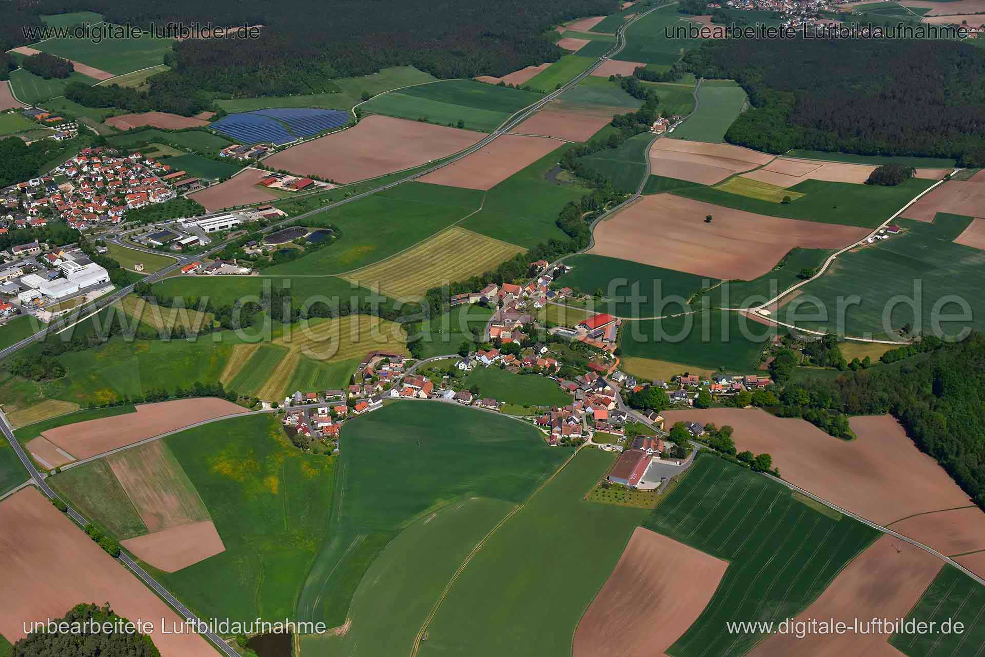 Luftaufnahme Neuses in Roßtal | Mittelfranken, Bayern