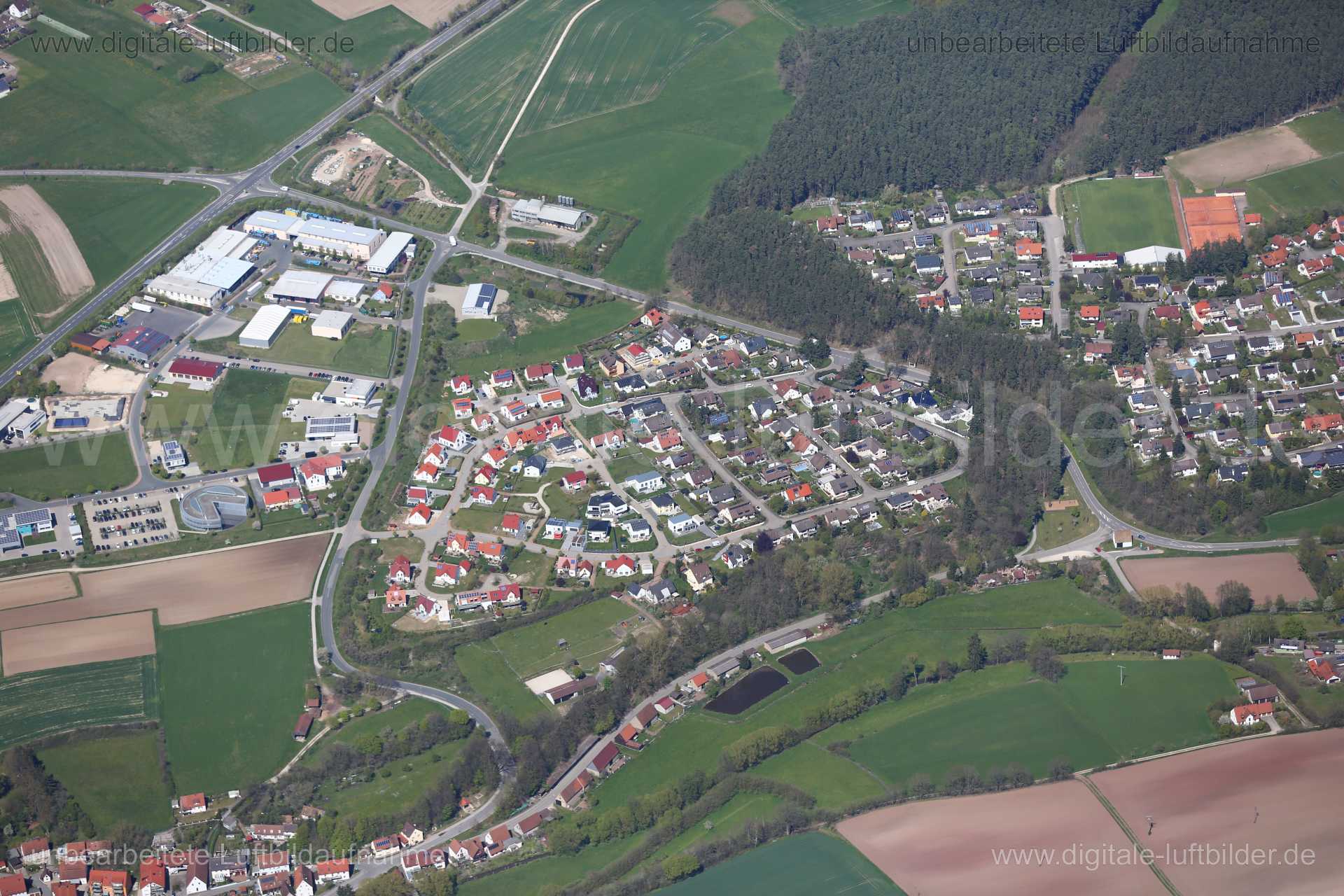 Luftaufnahme Barthelmesaurach in Roth | Mittelfranken, Bayern