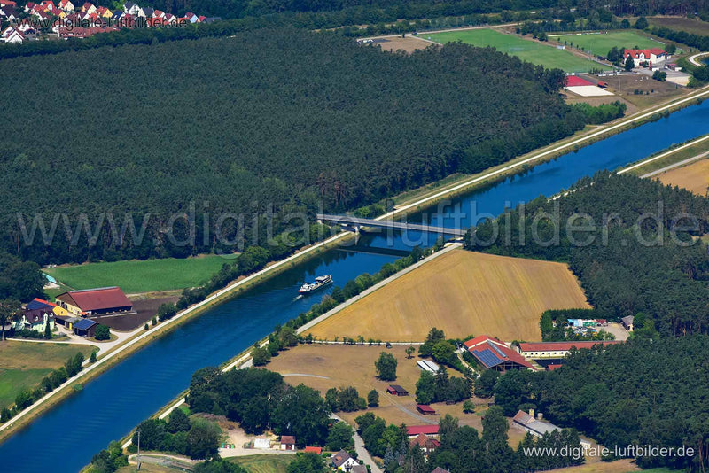 Luftaufnahme Kanalbrücke bei Rednitzhembach in Roth | Mittelfranken, Bayern