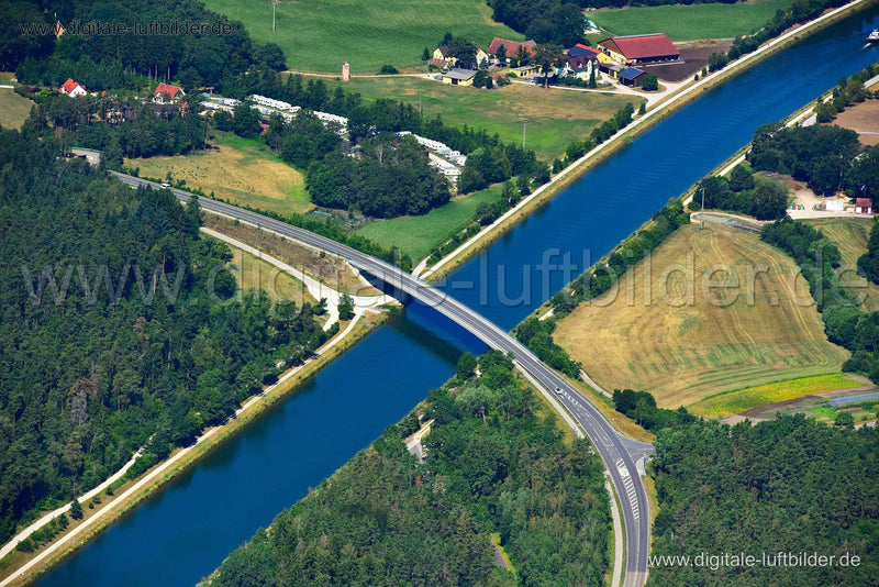 Luftaufnahme Kanalbrücke bei Rednitzhembach in Roth | Mittelfranken, Bayern