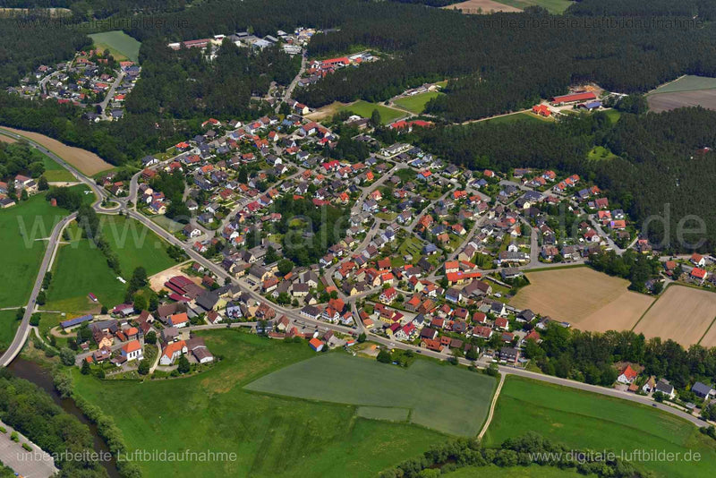 Luftaufnahme Pfaffenhofen in Roth | Mittelfranken, Bayern