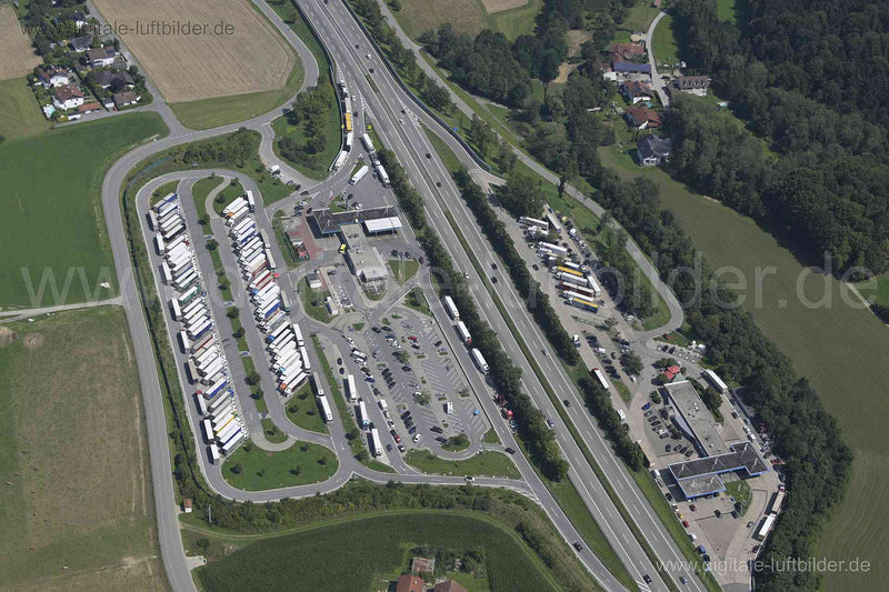 Luftaufnahme Raststätte Donau West in Schalding | Niederbayern, Bayern