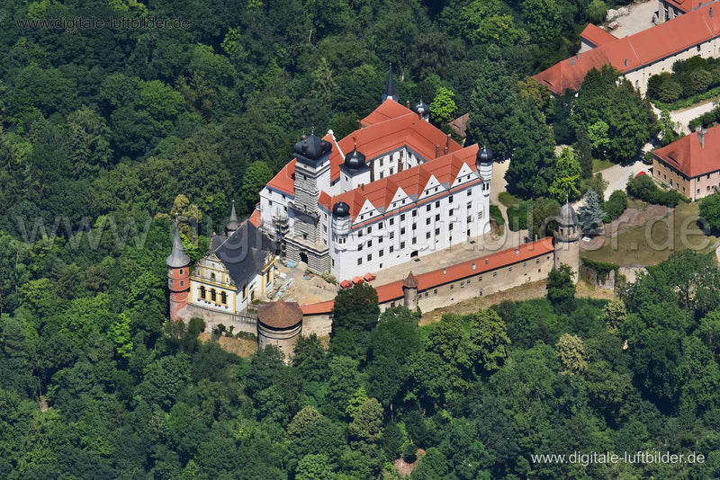 Luftaufnahme Schloss Schwarzenberg in Scheinfeld | Mittelfranken, Bayern