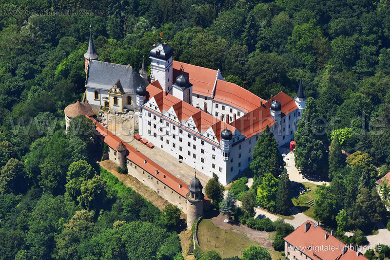 Luftaufnahme Schloss Schwarzenberg in Scheinfeld | Mittelfranken, Bayern