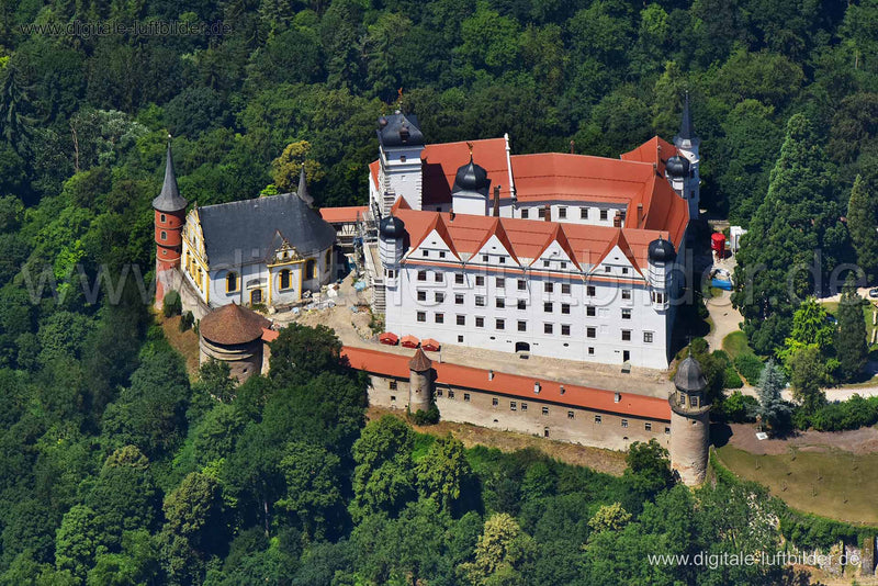 Luftaufnahme Schloss Schwarzenberg in Scheinfeld | Mittelfranken, Bayern