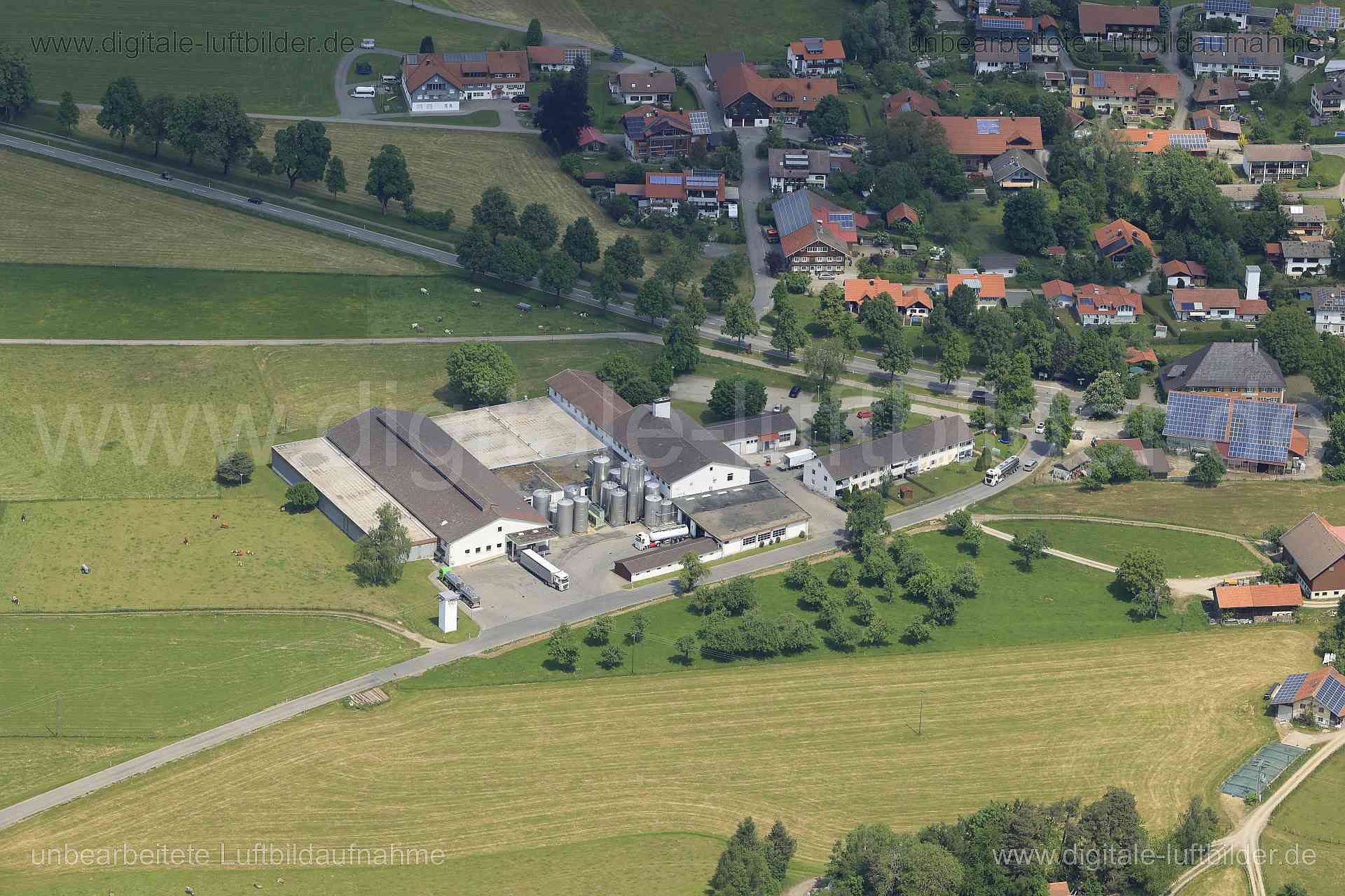 Luftbild - Käserei Denklingen GmbH, Ort: Schönau, Tags: Schönau, Grünenbach, Käserei, Produktion, ...