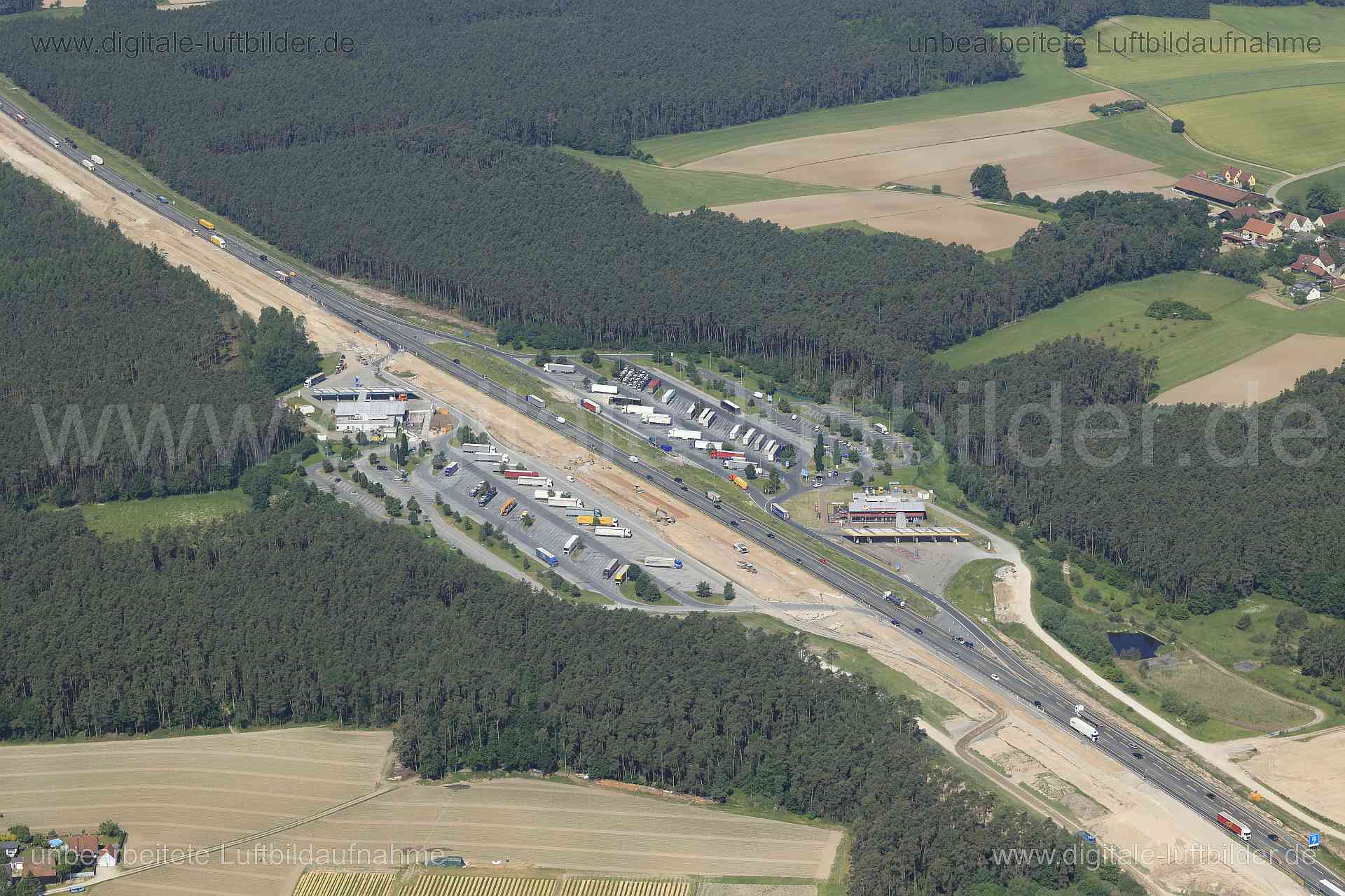 Luftaufnahme Raststätte Kammersteiner Land Süd in Schwabach | Mittelfranken, Bayern