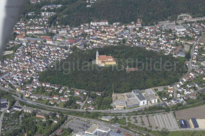 Luftaufnahme Kreuzberg Kirche in Schwandorf | Oberpfalz, Bayern