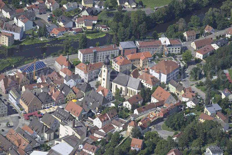 Luftaufnahme St. Jakob Kirche in Schwandorf | Oberpfalz, Bayern